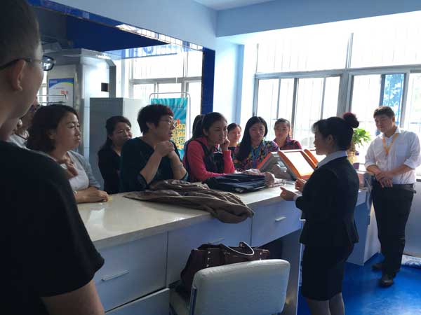 現(xiàn)在開(kāi)干洗店掙錢(qián)嗎，加盟潔希亞干洗店掙錢(qián)嗎