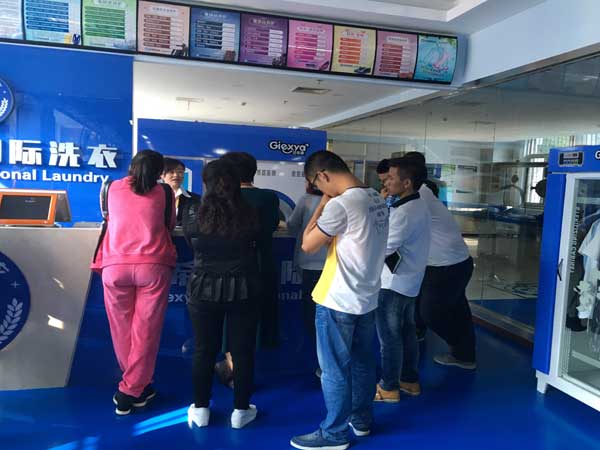 小本創(chuàng)業(yè)開(kāi)干洗連鎖店怎么做好服務(wù)