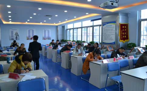 開個(gè)干洗店能賺錢嗎,潔希亞 開個(gè)干洗店能賺錢嗎,潔希亞