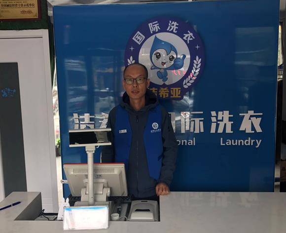 干洗店設(shè)備哪個(gè)好 潔希亞全部設(shè)備均是自主研發(fā) 干洗店設(shè)備哪個(gè)好 潔希亞全部設(shè)備均是自主研發(fā)